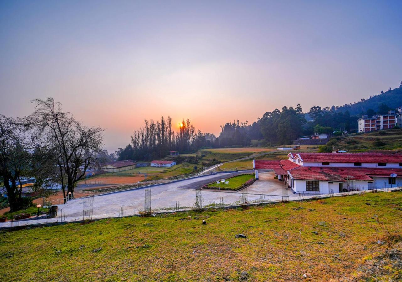 Lauriston Ooty Town Heritage Bungalow By Voye Homes Exteriér fotografie