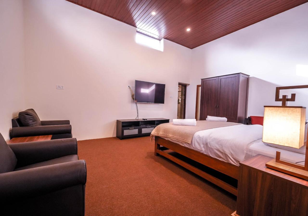 Lauriston Ooty Town Heritage Bungalow By Voye Homes Exteriér fotografie