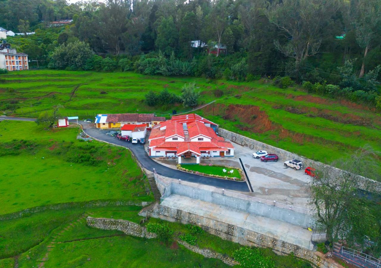 Lauriston Ooty Town Heritage Bungalow By Voye Homes Exteriér fotografie